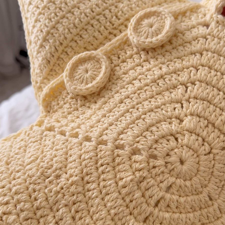 Cotton yarn detail